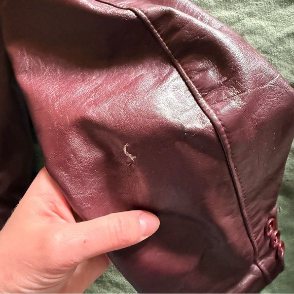 Winlit vintage Women's Burgundy Leather Jacket size 7 fits like Small - Picture 10 of 11